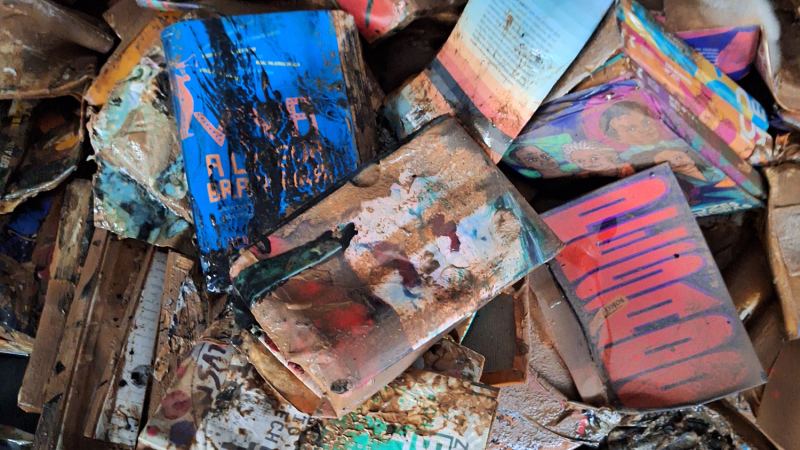 Saiba como doar livros para bibliotecas gaúchas atingidas pelas enchentes