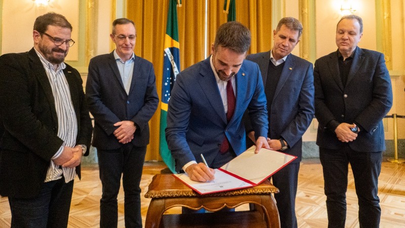 Badesul firma parceria com a Sicredi para ampliar crédito ao setor turístico no interior do RS