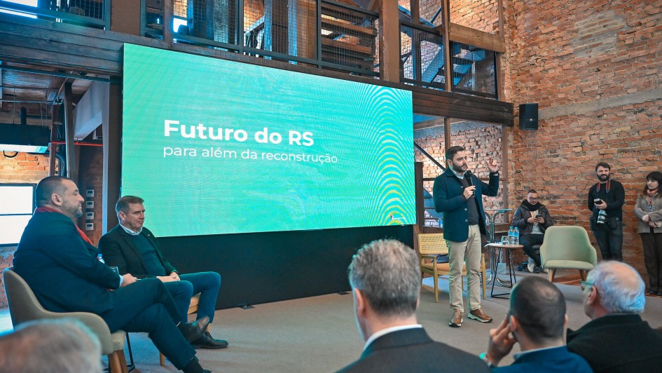 Gabriel Souza detalha ações do Estado pela reconstrução e competitividade do RS em Passo Fundo ago24