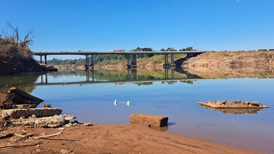 Governo realiza segunda etapa de ação de desassoreamento no rio Taquari Antas out24