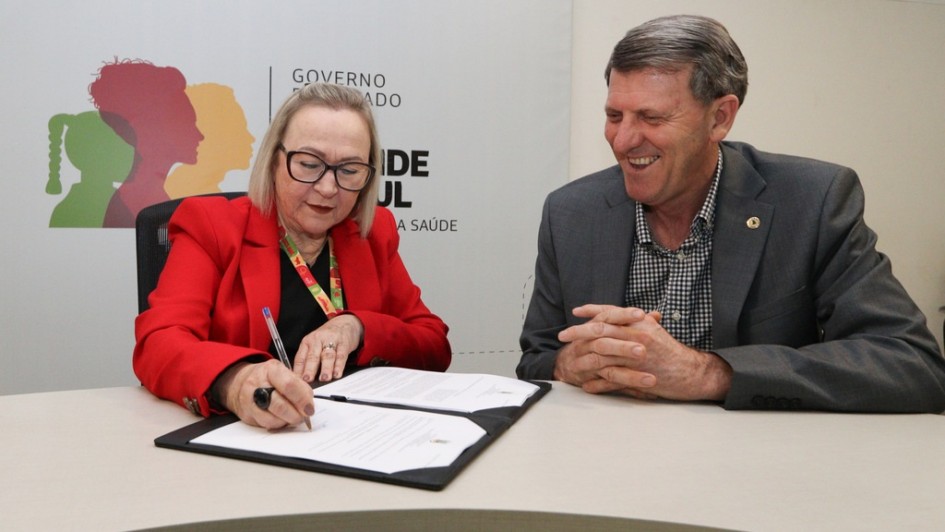 Secretária da Saúde Arita Bergmann e secretário de Trabalho e Desenvolvimento Gilmar Sossella out 2024