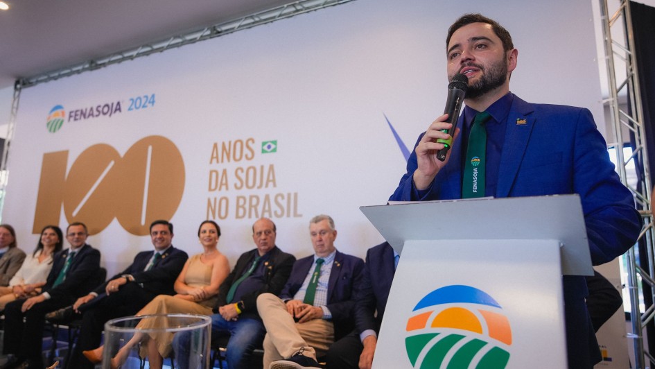 "Esta edição da feira demonstra a superação do produtor rural neste ano de tanta adversidade", disse o vice-governador