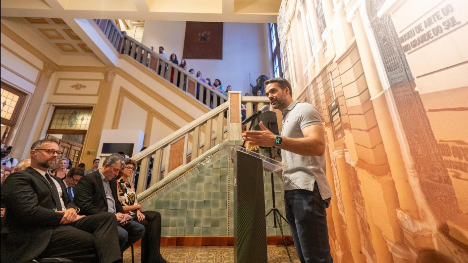 Na reabertura do Museu de Arte do RS, Leite destaca o empenho das pessoas que resgataram o acervo