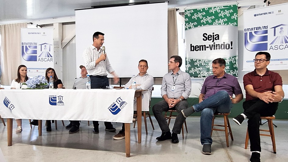 Mais de 2 500 pessoas participam de eventos sobre irrigação em 2024 no Estado