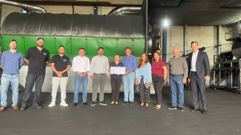 Entrega de licença ambiental para empresa fabricante de borracha JAN 2025