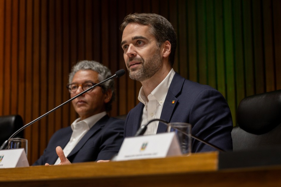 Governador presente na posse dos novos auditores fiscais e analistas tributários da Receita Estadual
