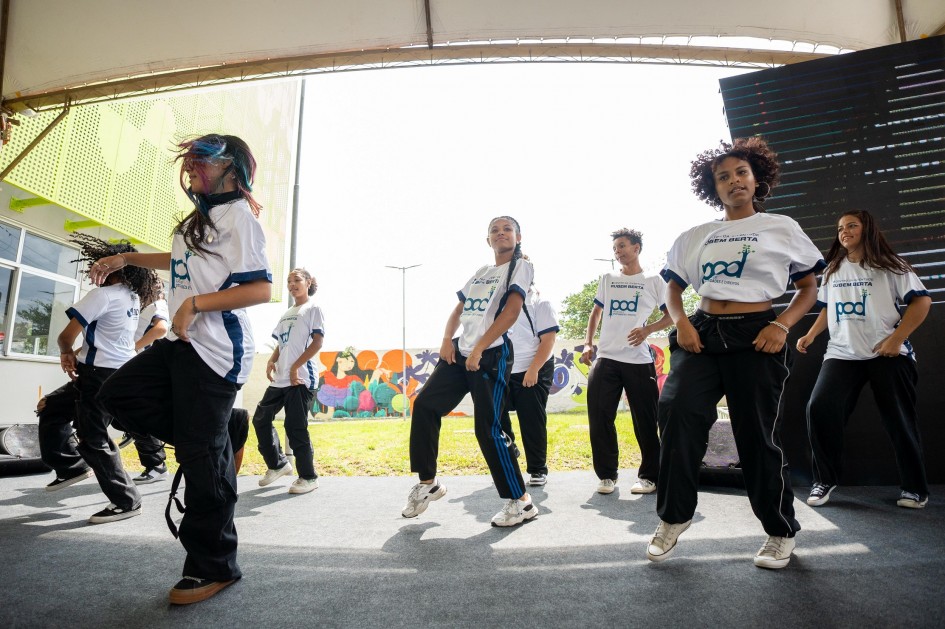Leite inaugura Centro da Juventude Rubem Berta em Porto Alegre