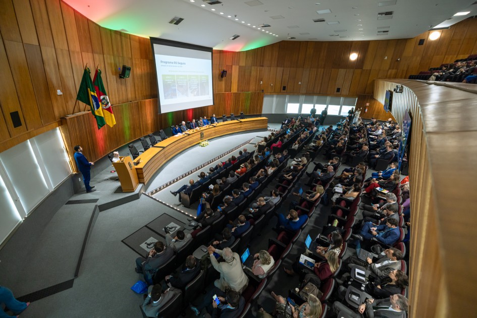 Leite participa de Congresso Nacional do Júri promovido pelo Ministério Público 3 (1)