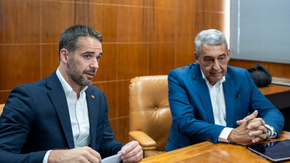 Governador Eduardo Leite se reúne com o prefeito de Porto Alegre, Sebastião Melo