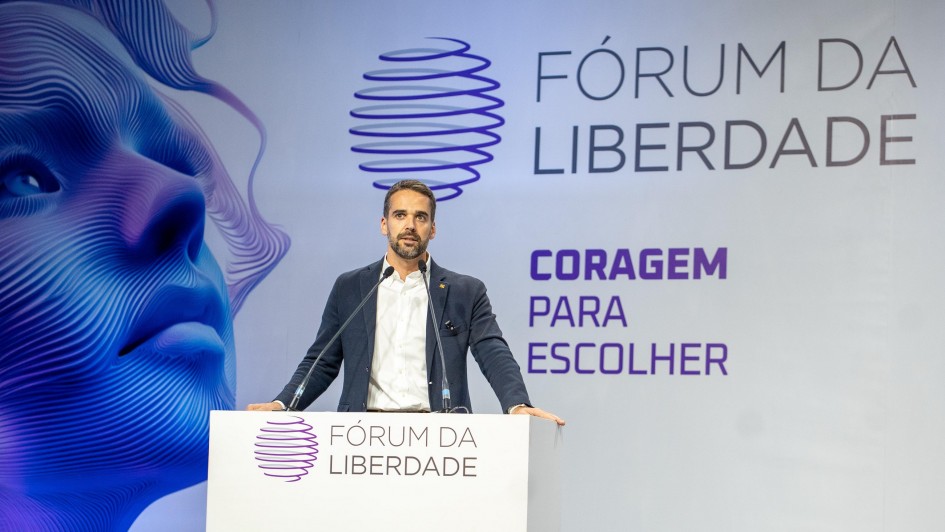 Eduardo Leite governador Rio Grande do Sul discurso Forum da Liberdade ABR 2025