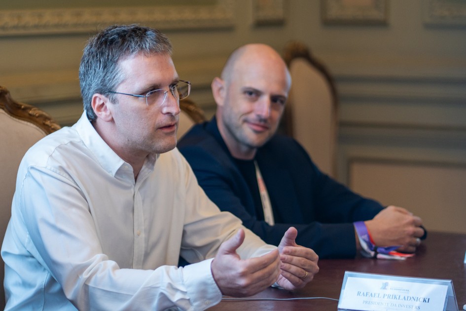 Prikladnicki InvestRS e Magnopus abril de 25