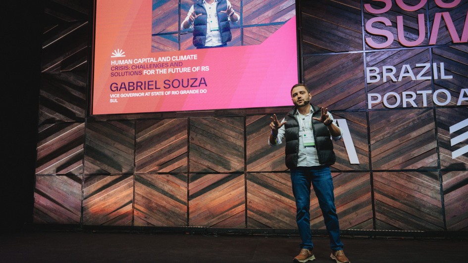 Gabriel Souza fala sobre crise climática e impactos sociais no RS no South Summit Brazil ABR 2025