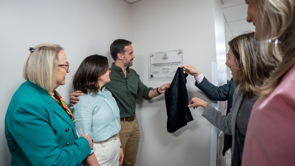 placa Leite inaugura novos centros de cardiologia e obstetrícia no Hospital Bruno Born