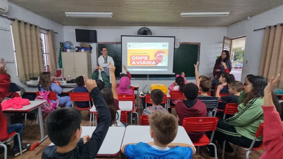 Seapi vai a escolas