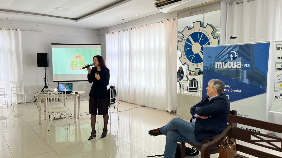 Secretária de Inovação, Ciência e Tecnologia apresenta o programa RS Talentos em evento da Sociedade de Engenharia do R