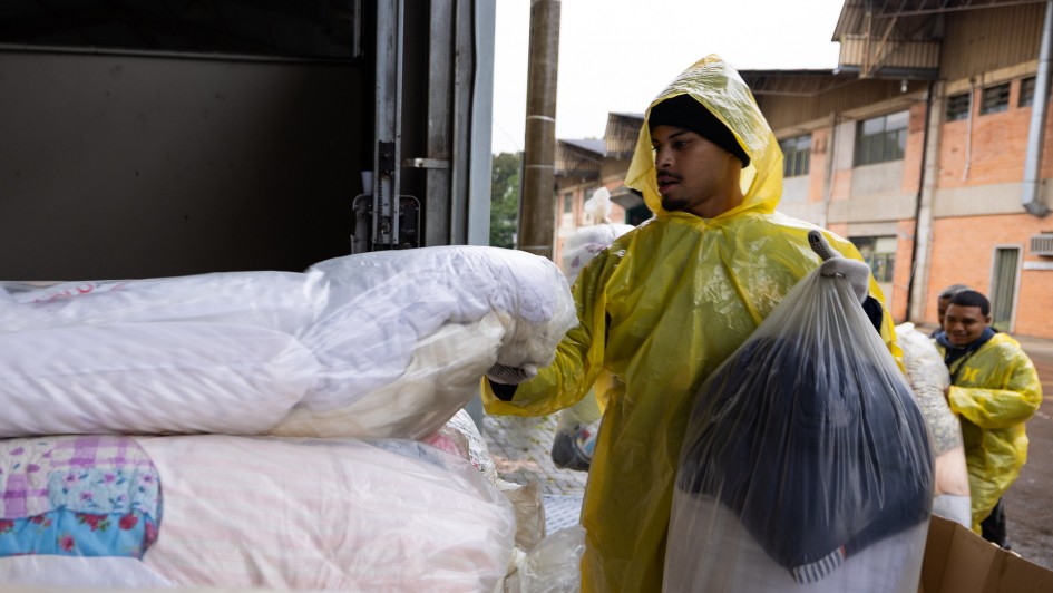 Defesa Civil envia mais de 1,6 mil itens e 566 kits de donativos a municípios afetados pelas chuvas   capajun25