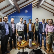 Governador Eduardo Leite no encontro com os executivos da Lactalis Brasil