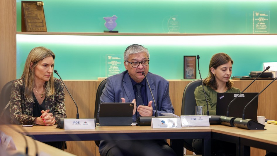 Receita Estadual   Governo e entidades econômicas reforçam parceria com Invest RS para alavancar economia gaúcha