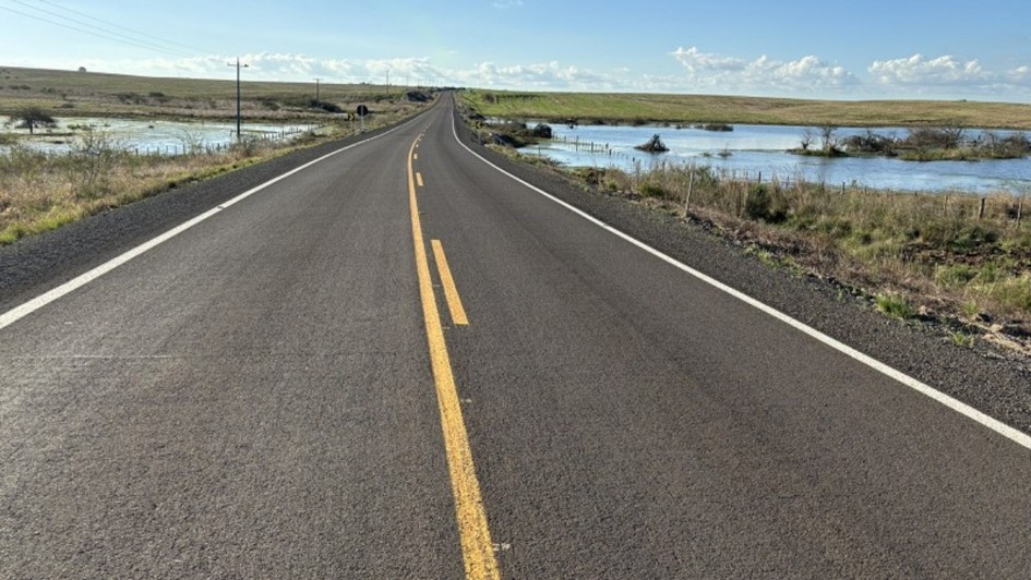 Imagem mostra a estrada pavimentada ERS 566.