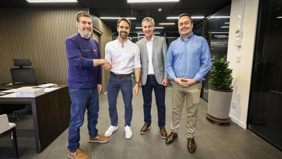 Luciano Alabarse assume Fundação Teatro São Pedro   dez25