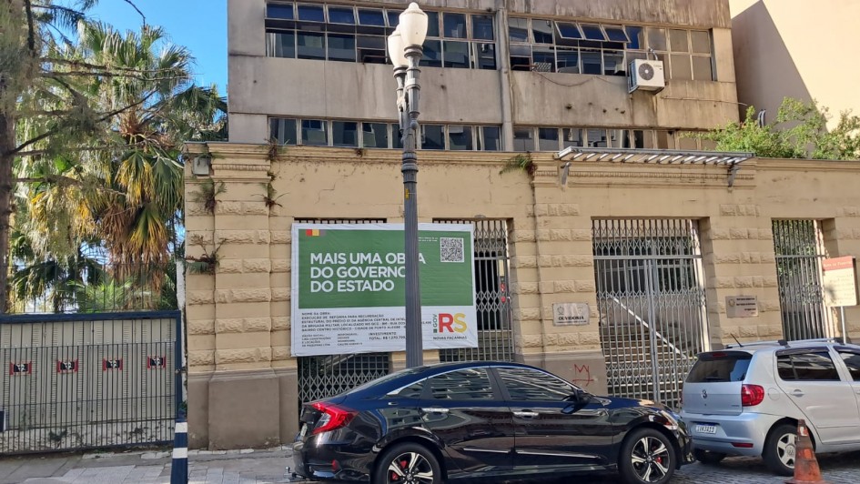 Foto mostra a fachada do Pr&eacute;dio do Quartel General da Brigada Militar 