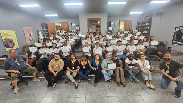 Jardim Bot&acirc;nico conclui atividades do Projeto Caminho do Lixo com forma&ccedil;&atilde;o de 109 jovens multiplicadores   dez25