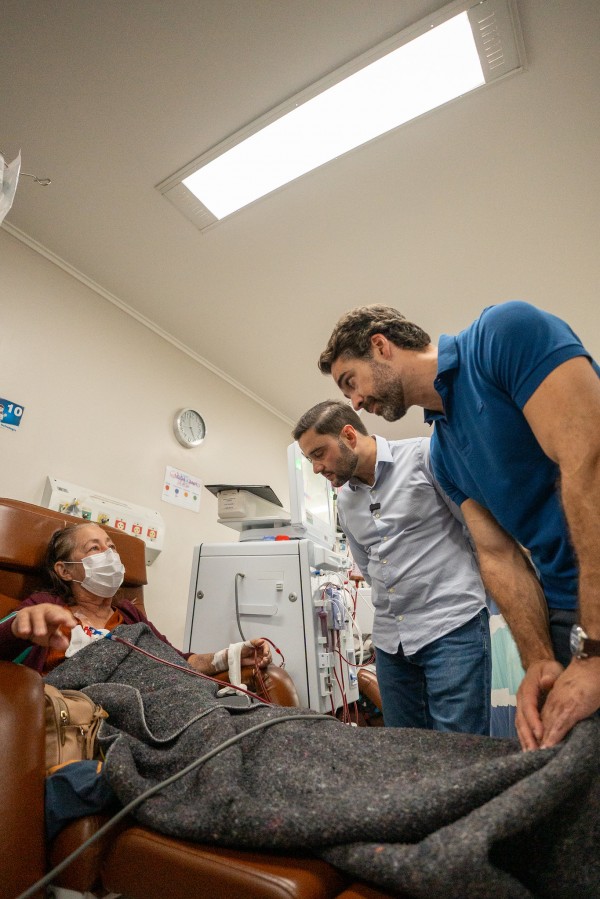 Governo Eduardo Leite e vice-governador Gabriel Souza no Hospital São Francisco de Paula, de Pelotas