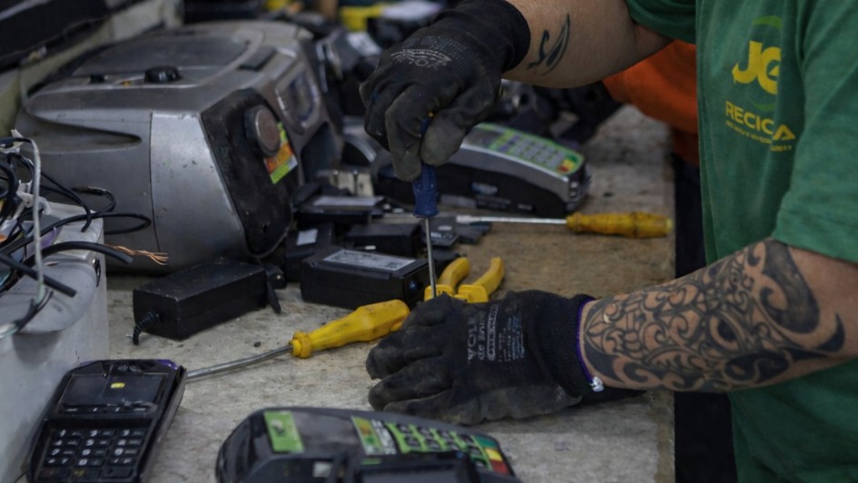 Trabalho promove ressocializa&ccedil;&atilde;o para mulheres em penitenci&aacute;rias do RS   mar26