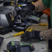 Trabalho promove ressocializa&ccedil;&atilde;o para mulheres em penitenci&aacute;rias do RS   mar26