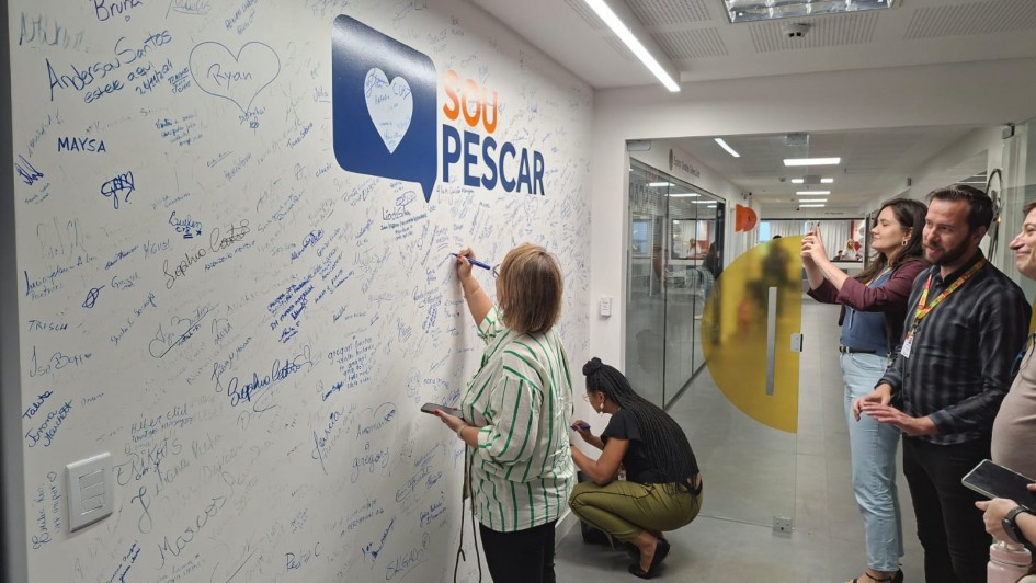 Foto mostra atividade no Projeto Pescar