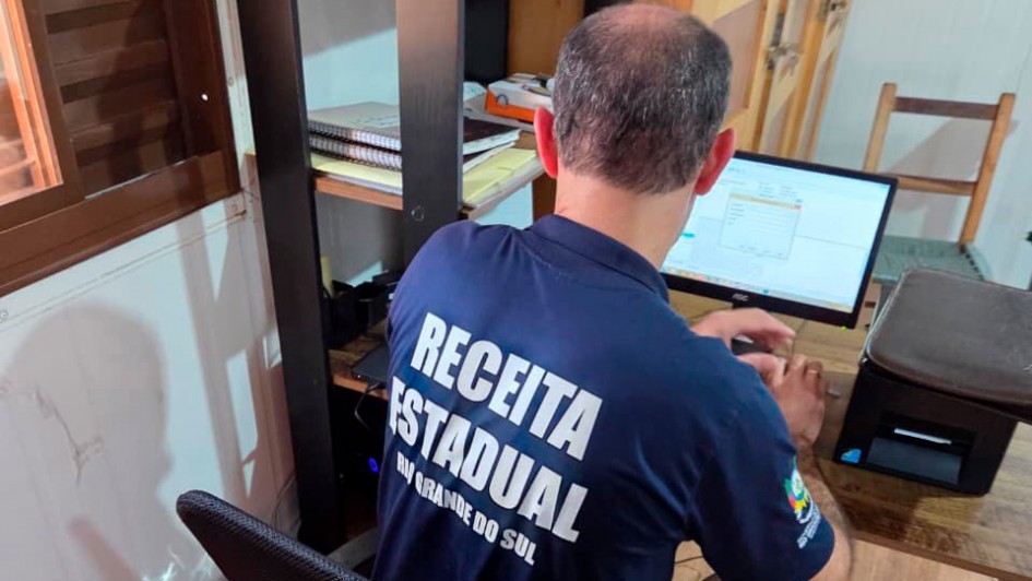 Opera&ccedil;&atilde;o Carne Oculta   Receita Estadual RS   19 3 26