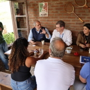 Aplica&ccedil;&atilde;o de question&aacute;rio do Diagn&oacute;stico Socioecon&ocirc;mico do Programa Estadual de Agroind&uacute;stria Familiar pelo secret&aacute;rio de desenvolvimento rural 