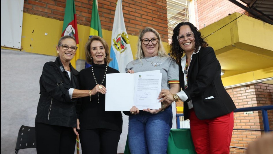 Governo autoriza in&iacute;cio de obra na Escola Elvira Jost, em Nova Hartz   abr26