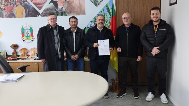 Segunda rodada de assinaturas da Consulta Popular destina mais de R 1,5 milh&otilde;es para agricultura familiar   jun26