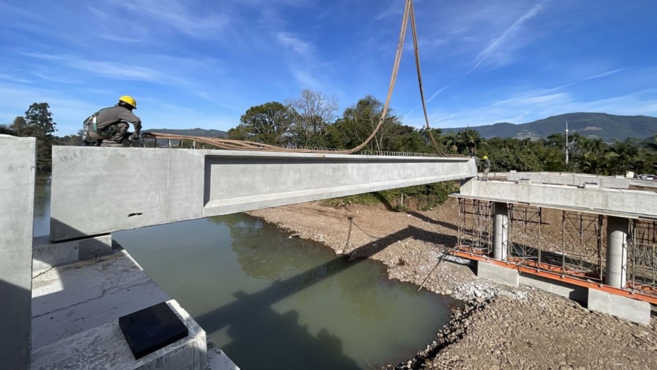 Estado investe R$ 36 milh&otilde;es na reconstru&ccedil;&atilde;o de pontes no Litoral Norte   jun26